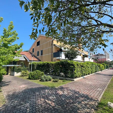 Nido Apartment